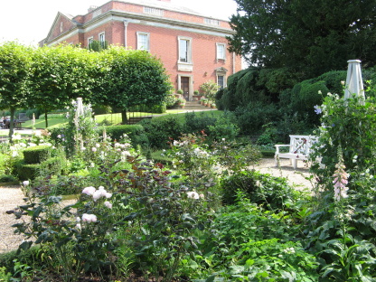 Gärten in England  Kelmarsh Hall